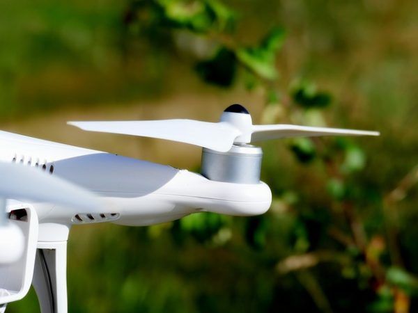 drone helice 600x450 - 6 ideas para aumentar la vida de la batería de tu drone