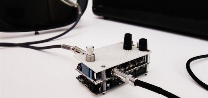 Un pedal para guitarra eléctrica con #Arduino