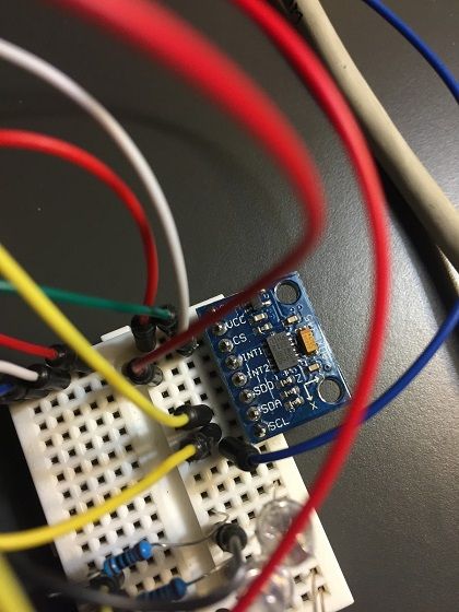 Tutorial Arduino: Conexión y muestra por Serial de un Acelerómetro ADXL345
