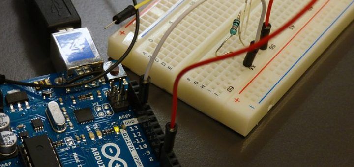 programar con Arduino